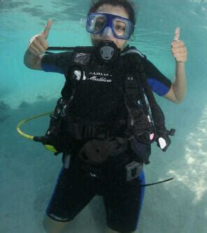 Hot Babe S Scuba Diving Experience