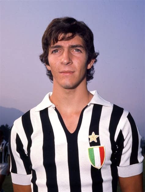 Morto Paolo Rossi Dalla Juve Allitalia Del Mundial 82 La Sua