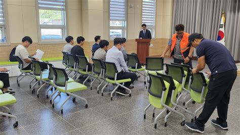 주민없는 강당서 육성으로tk신공항 전략영향평가 의성군 주민설명회 `파행` 매일신문