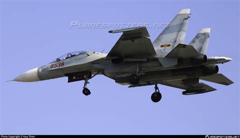 8538 Vietnam People's Air Force Sukhoi Su-30M2 Photo by Hau Thien | ID 1628109 | Planespotters.net