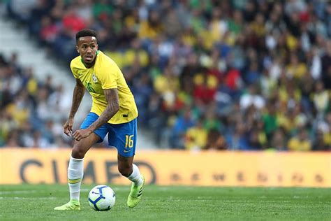 Vítima De Racismo Brasileiro Éder Militão é Chamado Para Depor Tnh1