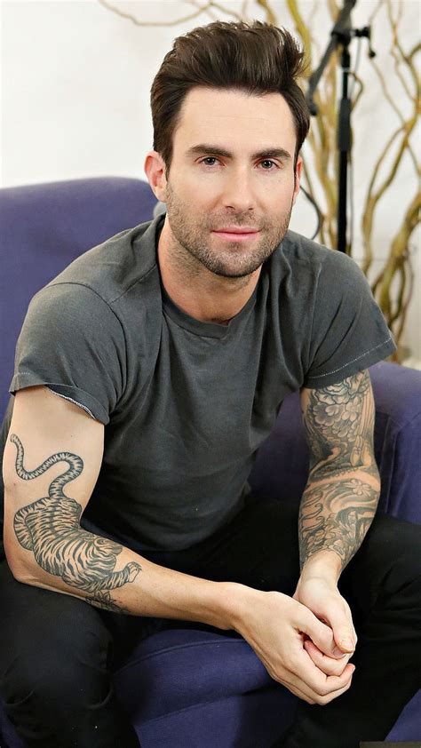 Adam Levine Multi Instrumentalist Singer Songwriter Hd Phone