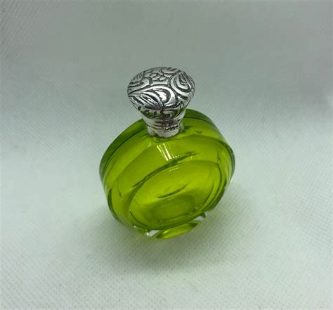 Uranium Lime Green Antique Silver Perfume Scent Bottle Etsy Uk