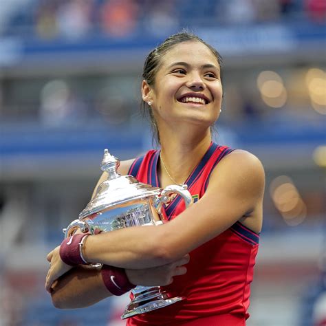 Jucătoarea cu origini româneşti Emma Răducanu a câştigat US Open 2021