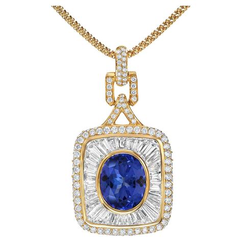 Tanzanite Diamond Pendant Necklace For Sale at 1stDibs