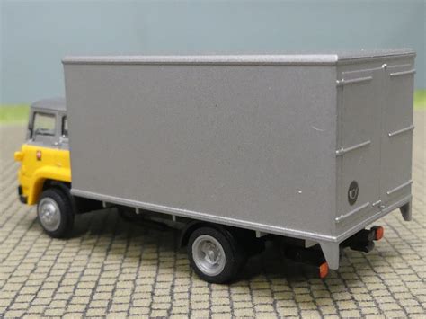 Modellspielwaren Reinhardt 1 87 Brekina Bedford TK Koffer PTT 35912