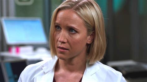 Chicago Med S Jessy Schram Was Nervous For Asher S Return In Season