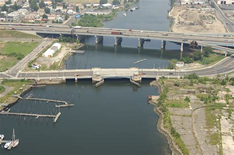 Pequonnock River Bridge in Bridgeport, CT, United States - bridge Reviews - Phone Number ...