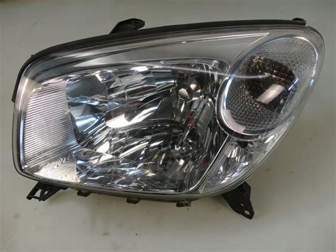 TOYOTA RAV4 II LIFT LAMPA LEWY PRZÓD LEWA PRZEDNIA UK za 200 zł z