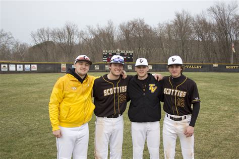 Tri Valley Diamond Dawg Seniors Scoring A Bright Future Dresden Buzz