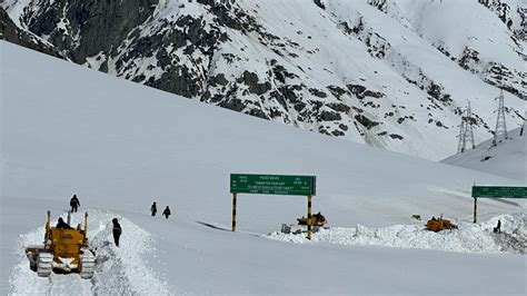 Zojila Pass Connecting Kashmir To Ladakh Reopens In Days Here Are