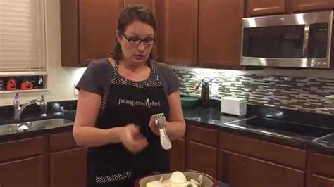 Pampered Chef Deep Covered Baker Minute Chicken Fajitas Youtube