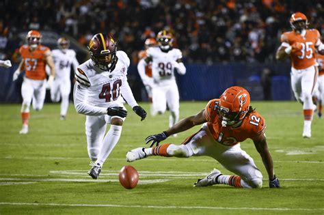 Washington Commanders Win ‘thursday Night Football Snoozefest Lady