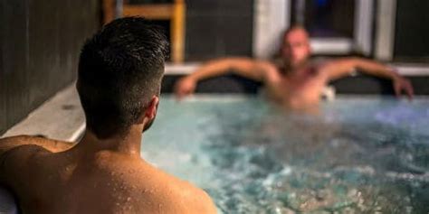 Guia de saunas e balneários gays de Paris 2024 Travel Gay