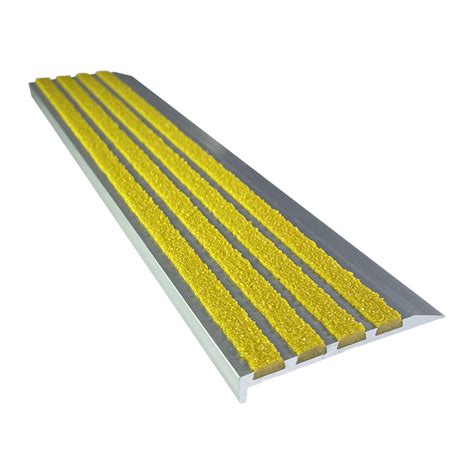 Safety Yellow Stair Nosing Profile Stair Tread Nosing Carborundum Stair