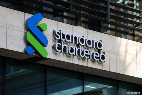 Standard Chartered Predicts Solana And Ripple ETFs By 2025