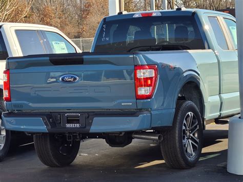 Pics Of Area 51 Paint On F 150s Ford F150 Forum Community Of Ford Truck Fans