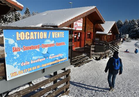 Loire Chalmazel Jeansagnière au pied des pistes la crise népargne