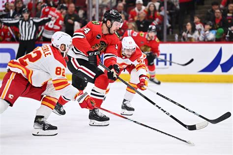 Chicago Blackhawks Vs Calgary Flames Game Preview Predictions Odds