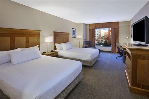 Hilton Garden Inn Portland Downtown Waterfront — Portland Hotels ...