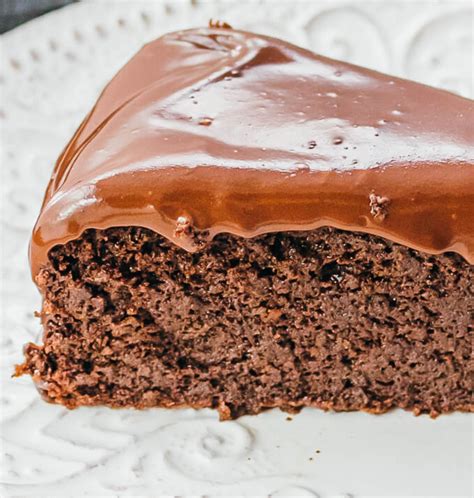 This Decadent Inch Keto Chocolate Cake Is Made With Coconut Flour