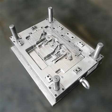 The Basic Process Of Injection Molding Mold Design - winwinmold.com