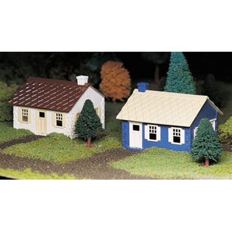 Bachmann Europe Plc Cape Cod House Box