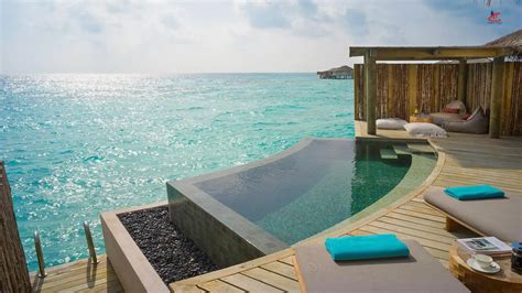 InterContinental Maldives Maamunagau Island Resort