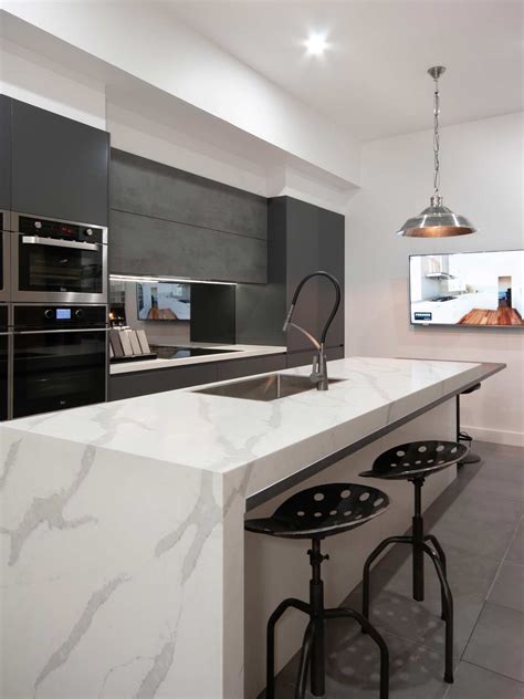 Contemporary Two Tone Kitchen Drummoyne Premier Kitchens