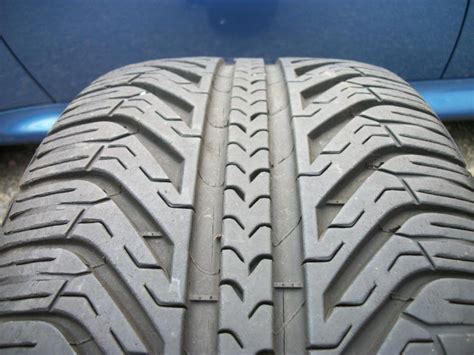 Sell MICHELIN PILOT SPORT A S PLUS TIRE 245 40 18 93Y 8 32 7 32 In Glen