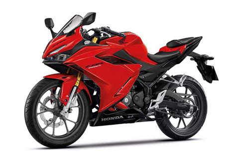 Honda CBR150 R l Asie avant une arrivée en Europe en tant que CBR 125 R