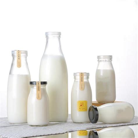 200ml 250ml 500ml 1 Liter Glass Beverage Bottles Wholesale Empty Milk Juice Bottles Glass Milk