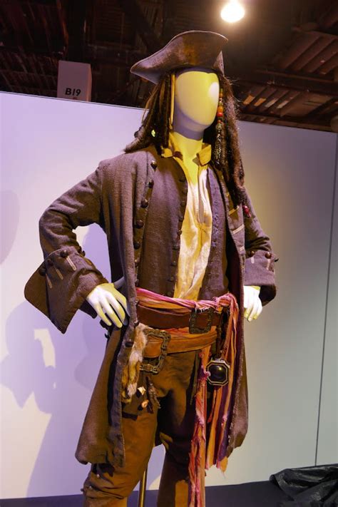 Hollywood Movie Costumes and Props: Geoffrey Rush and Johnny Depp ...