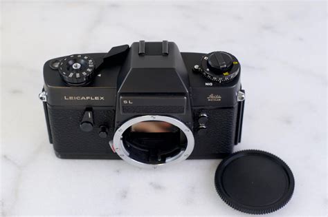 Leicaflex SL 35mm Film SLR Camera Black Fully Functional F Stop