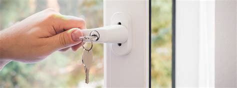 Guide to the best window locks for security | RACV