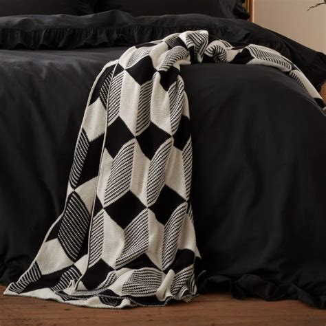 Style Sisters Knitted Cube Throw | Dunelm