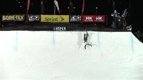 Skier Crashes Into Ramp But Gets Up Immediately While Performing Tricks