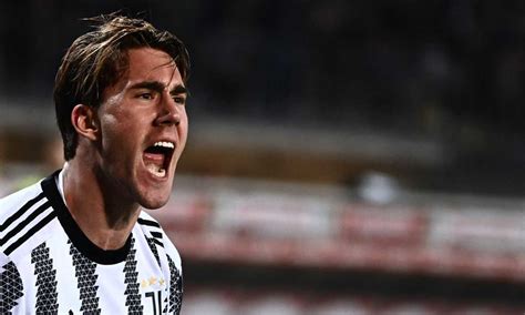 Juve Vlahovic Nel Mirino Della Premier Mercato Calciomercato