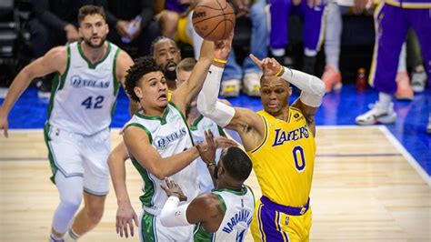 Nhận định bóng rổ NBA 2021 22 Dallas Mavericks vs Los Angeles Lakers