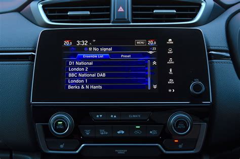 Most Distracting Car Infotainment Systems What Car