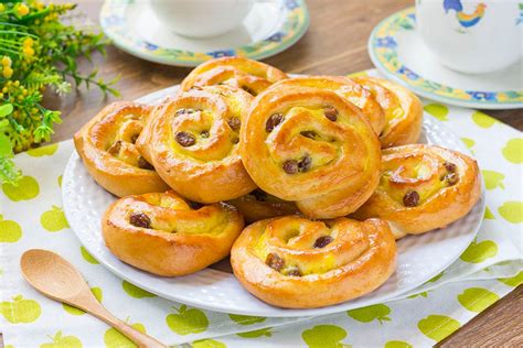 Girelle Danesi Alla Crema Ricetta Fatto In Casa Da Benedetta