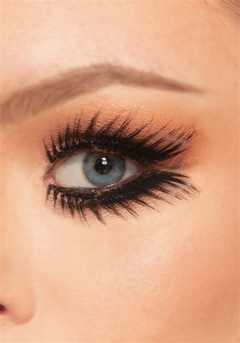 Extreme Black Top And Bottom Eyelash Set