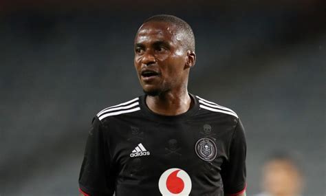 Orlando Pirates Unsure When Thembinkosi Lorch Will Return from Injury!