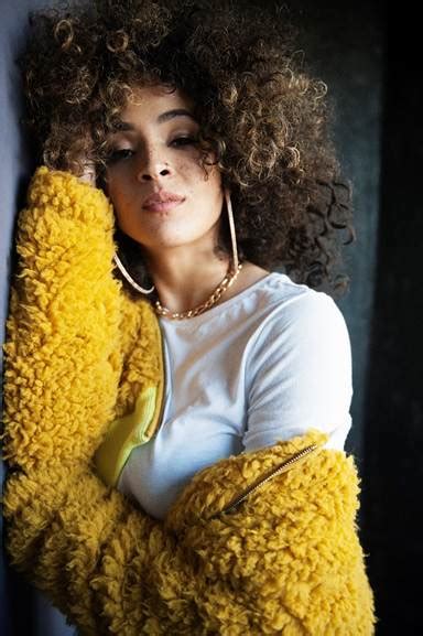 Kandace Springs Releases New Single 6 8