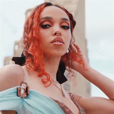 From Twiglet To Twigs The Best Of Fka Twigs Beauty Evolution Buro