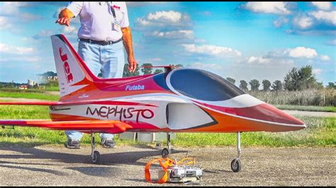 INCREDIBLE AEROBATICS CARF MEPHISTO V2 RC TURBINE JET DEMO FLIGHT