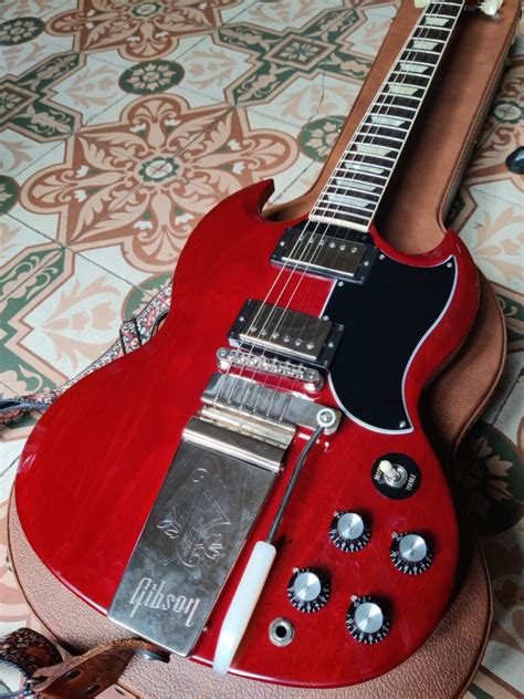 Gibson SG Standard '61 Maestro Vibrola Review - Guitar Space