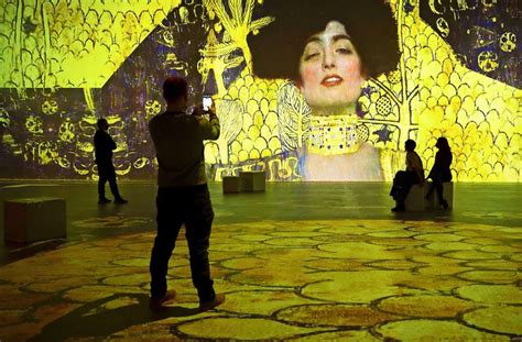 The Immersive Experience In Ludwigsburg Nach Van Gogh Kommt Klimt