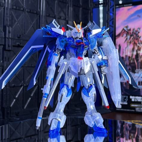 劇場版公開記念パッケージ Hg 1144 ライジングフリーダムガンダム クリアカラー のレビュー紹介 早耳ガンプラ情報局