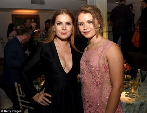 Eliza Scanlen Nude Lopidark